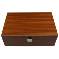 Boîte en bois sapele...
