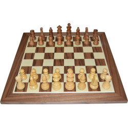 Jeu d'échecs bois noyer...
